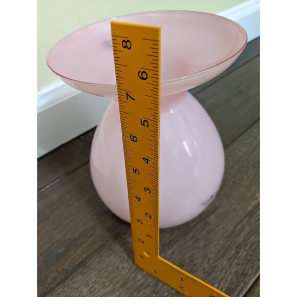 New Ikea Barbera Wesslander X Pia Amsell pink opaline blown artglass vase - Picture 3 of 5